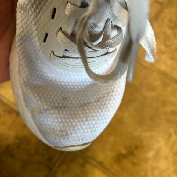 Nike revolution 5 premium leopard sneakers size 6.5 - Picture 6 of 7